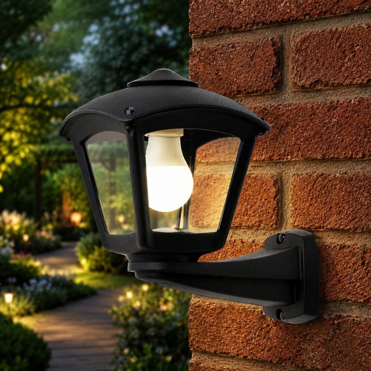 Nardo-Roby  Classic Outdoor Wall Light (Lifetime Guarantee)