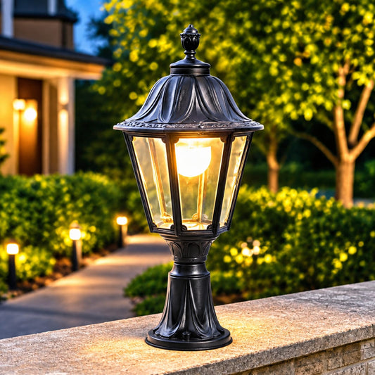 Fumagalli Lot Noemi Hexagonal Gate Pillar Light